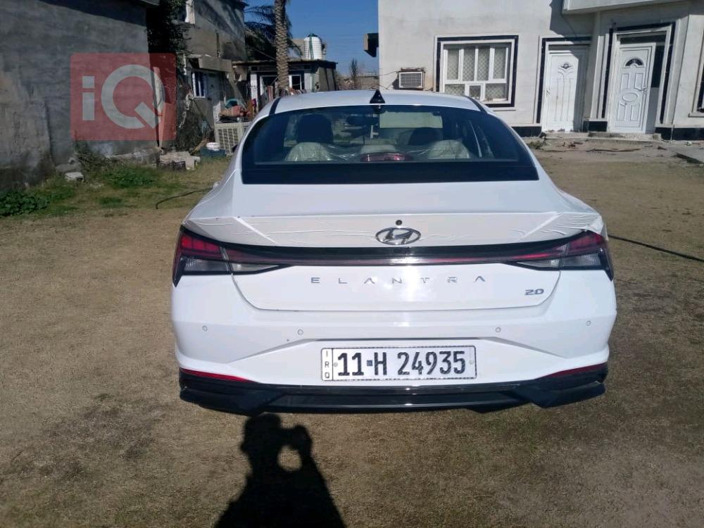 هیوندای ئەلەنترا